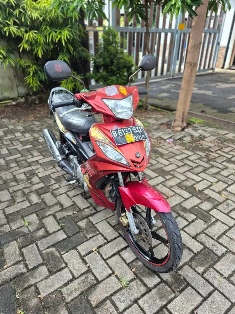 Dijual Jupiter MX  tahun 2010 surat lengkap