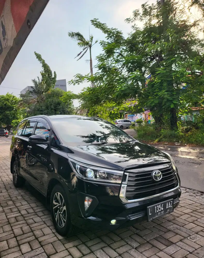 INNOVA REBORN V DIESEL AUTOMETIC TAHUN 2022 Surabaya