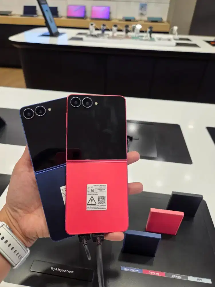 SAMSUNG GALAXY Z FLIP 7 POTONGAN 3,5JT