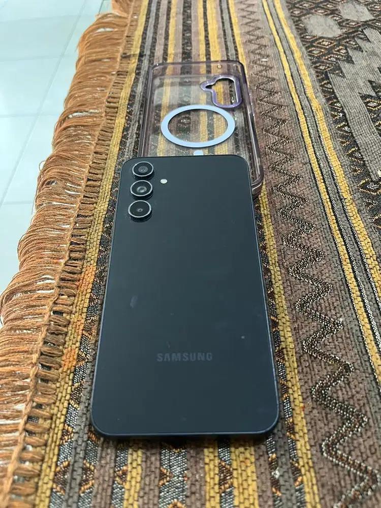 Samsung A54 butuh duit