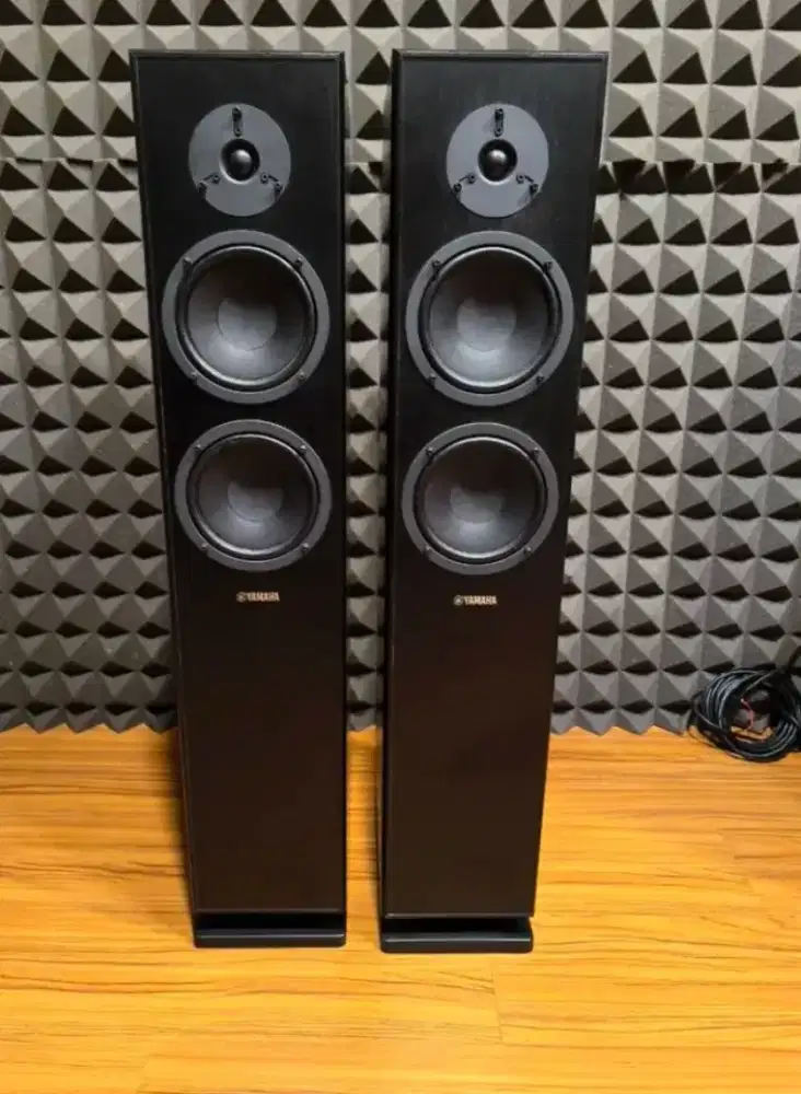Yamaha speaker Floor Standing Double Woofer 6,5 inch
