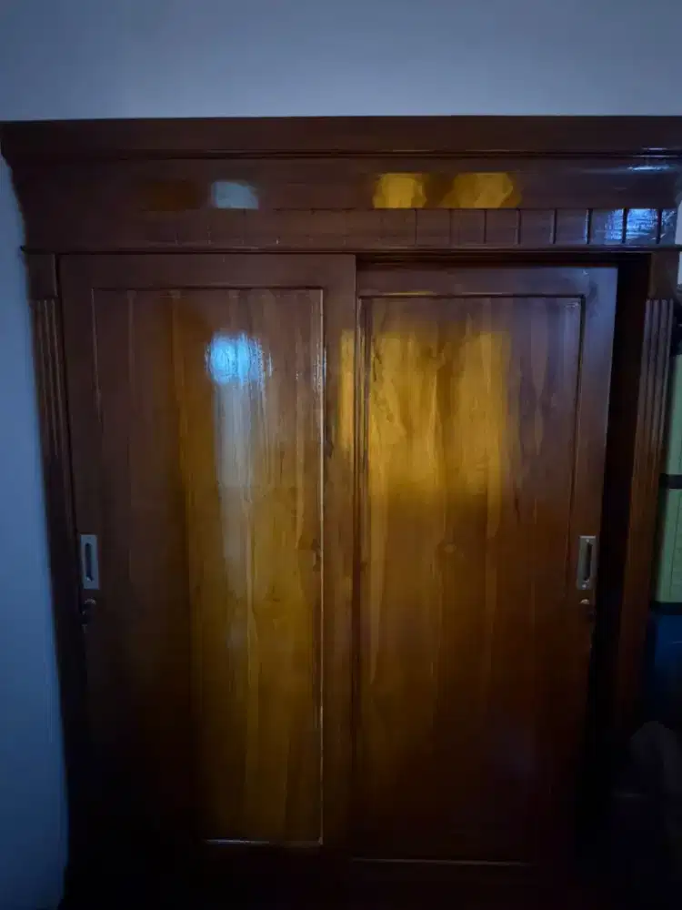 Lemari Jati Sleding 2 Pintu