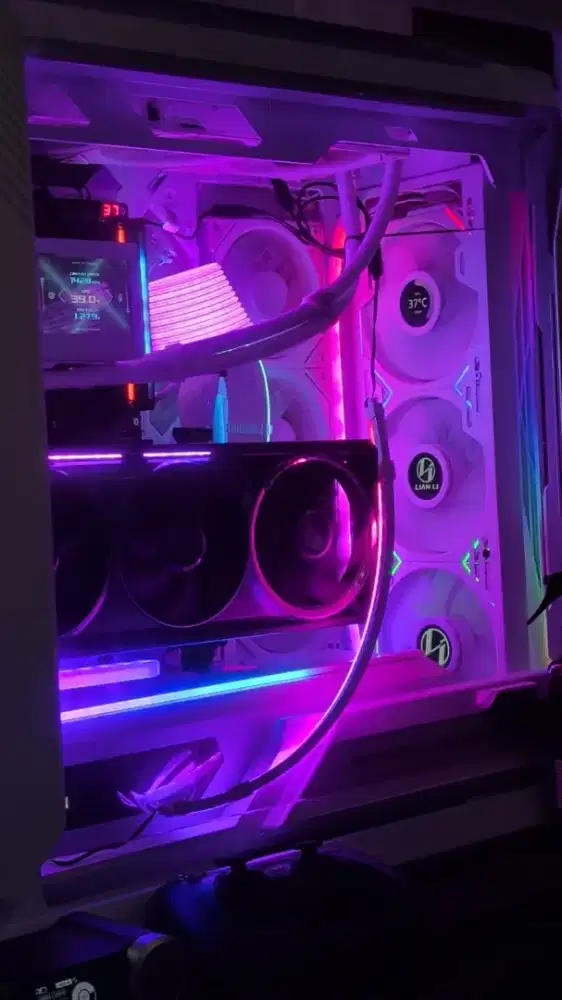 Gpu 5090 complete gaming PC