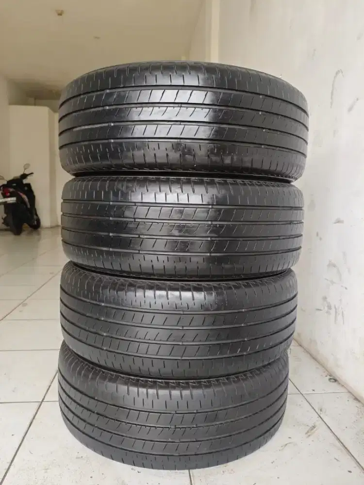 Bridgestone Ring 17 215 55 R17