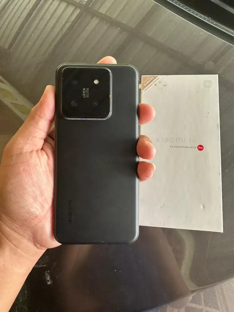 Xiaomi 14 12/256gb