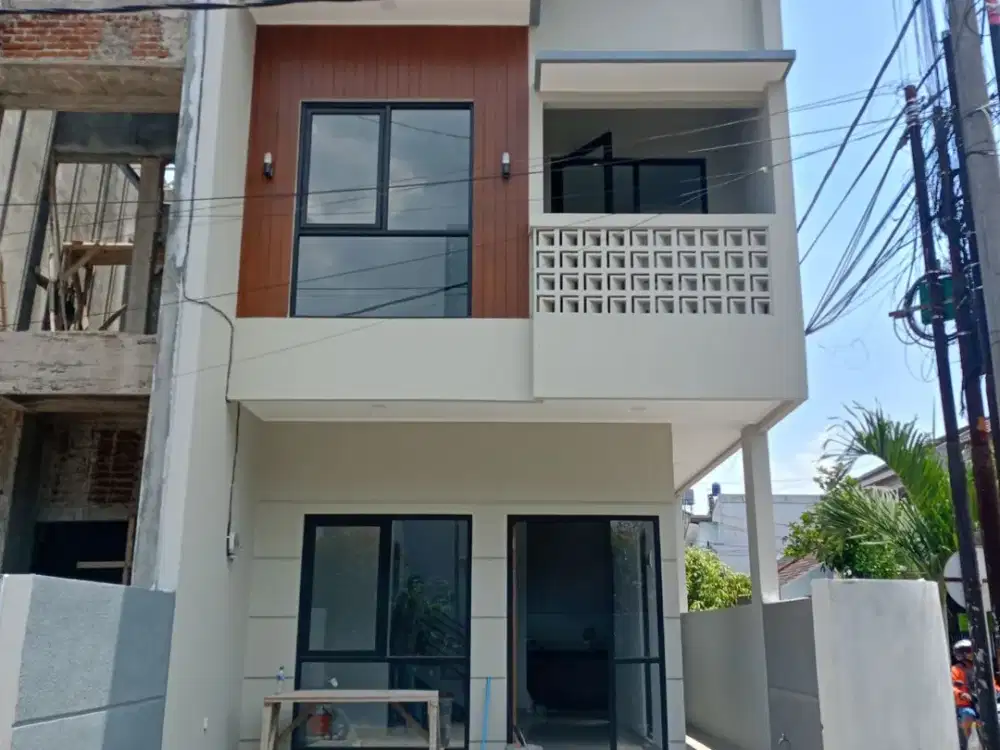 HARGA DIBAWAH 1M, Lokasi Buah Batu, Rumah 2 Lantai