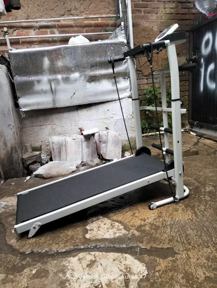 Treadmill manual alat olahraga lari