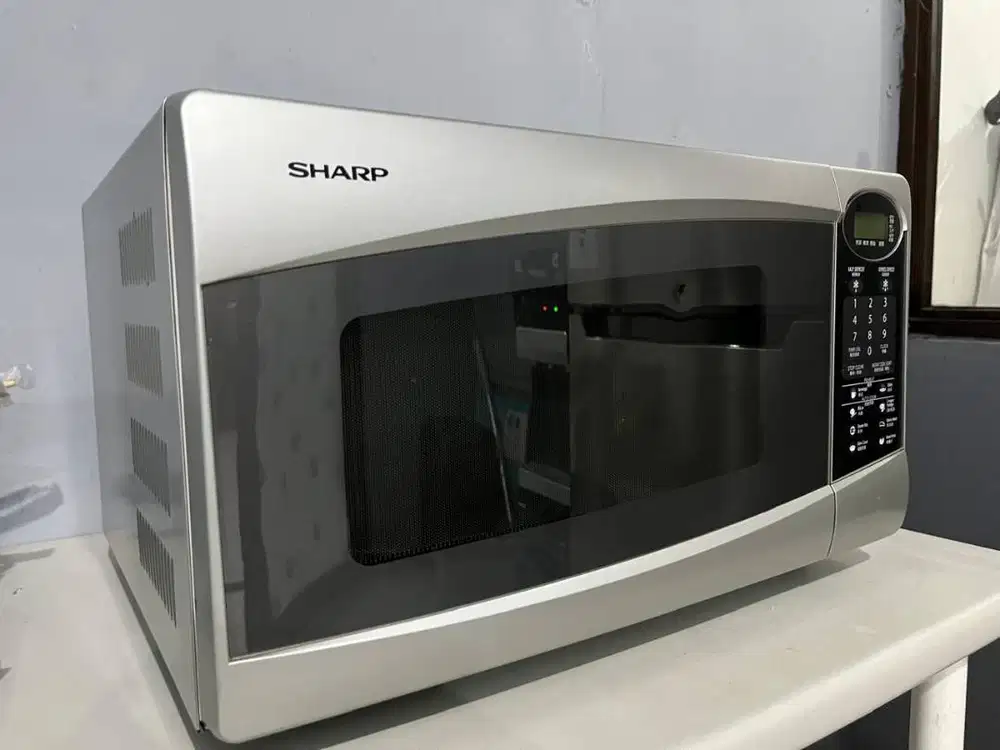 Microwave Sharp Japan (33L)