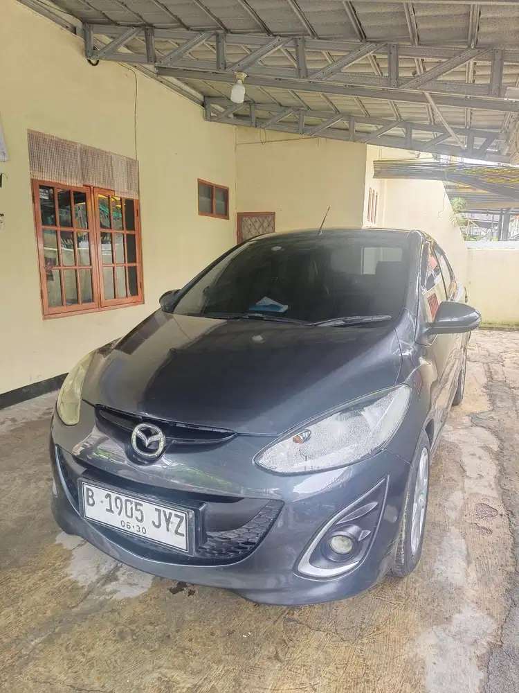 Mazda 2 2013 Bensin