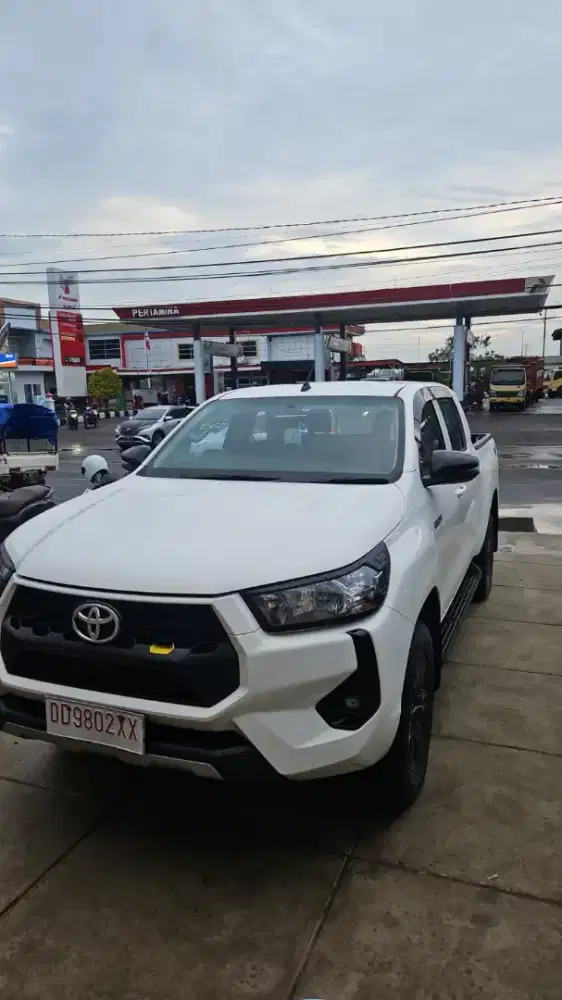 Hilux G 4x4 manual