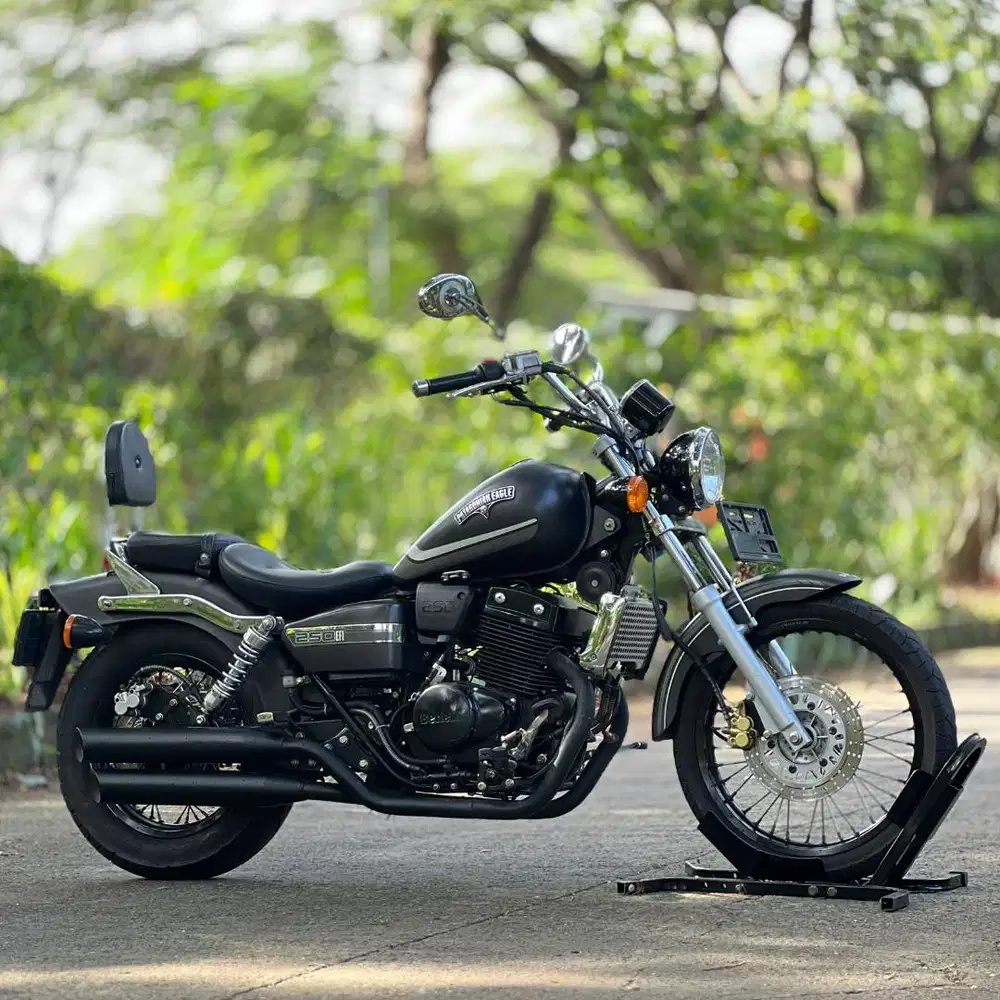 BENELLI PATAGONIAN EAGLE 250 EFI 2022 HITAM KM LOW PAJAK ON SIAP JALAN