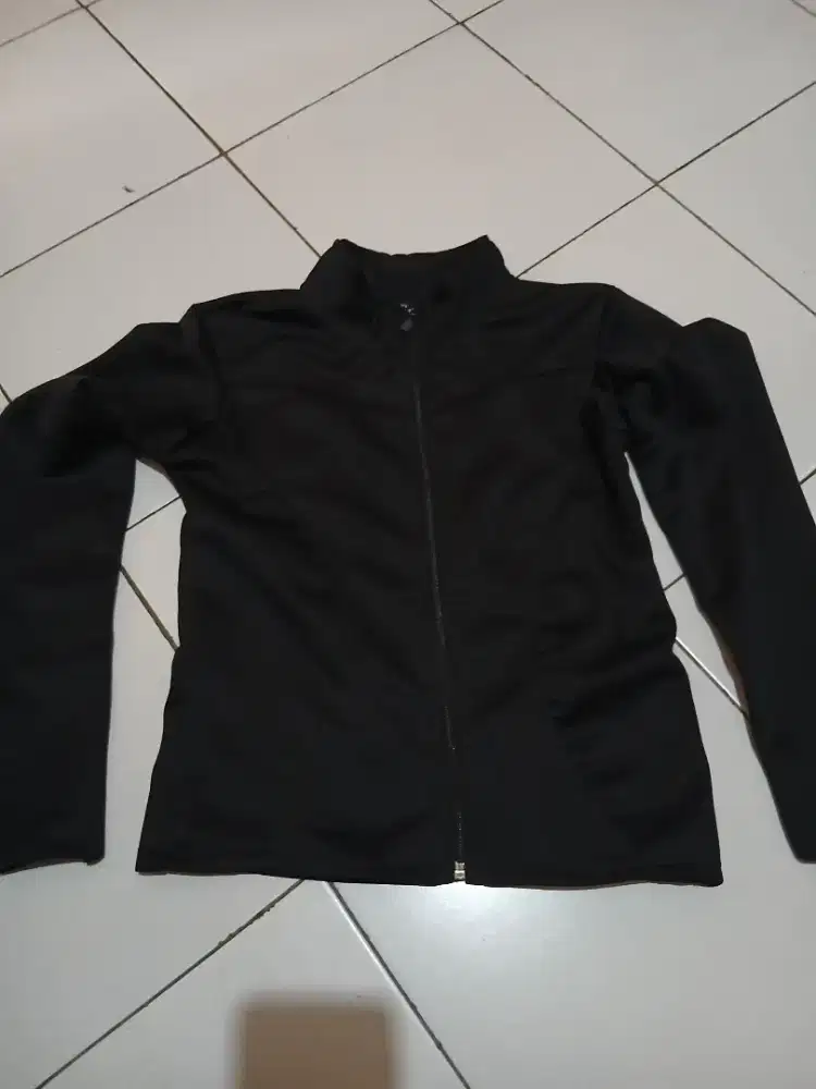 jaket sport wanita