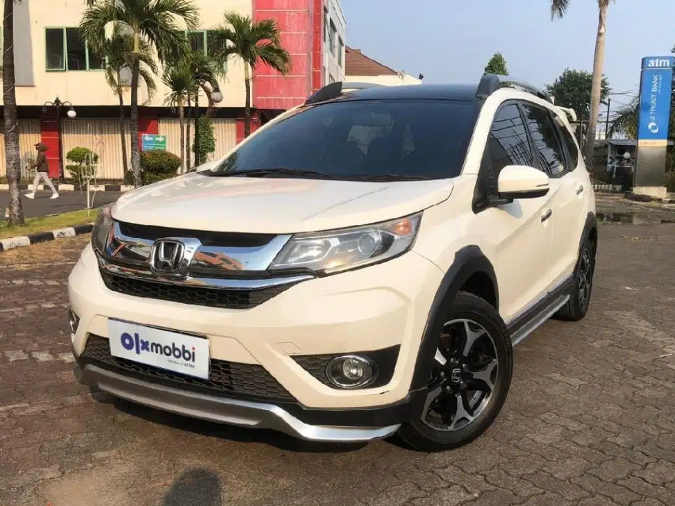 TDP 7,JT Honda BR-V 1.5 Prestige Bensin-AT Putih 2016