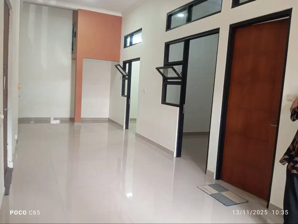 Disewakan Rumah Bagus Siap Huni 1 Lantai Di Margahayu Raya