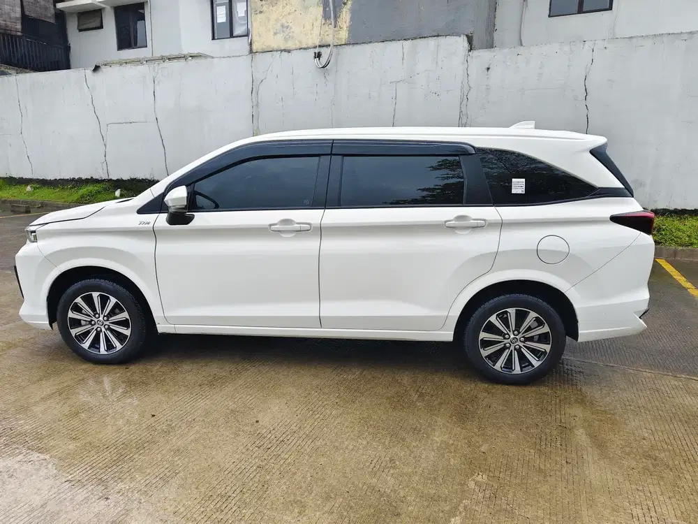 Toyota Avanza G CVT 2025 | LOW KM | Like New | Record Toyota