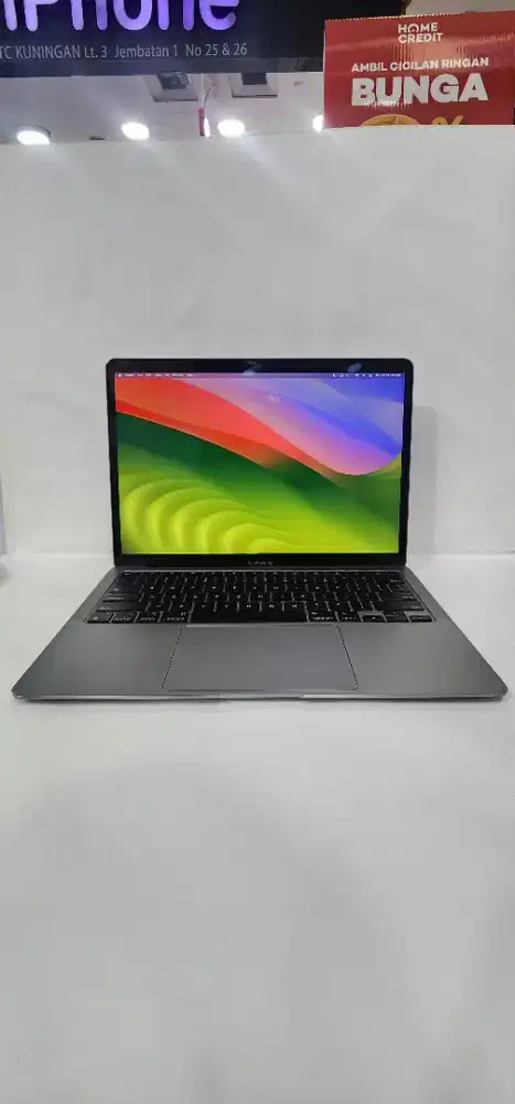 Macbook air m1 2020 8/512 gray