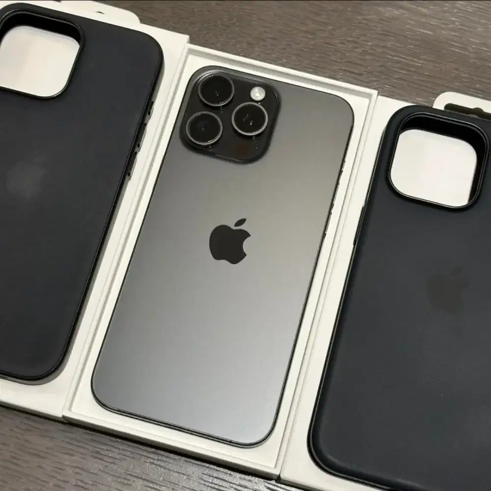 Apple iPhone 15 Pro Max Titanium Black 512GB iBox