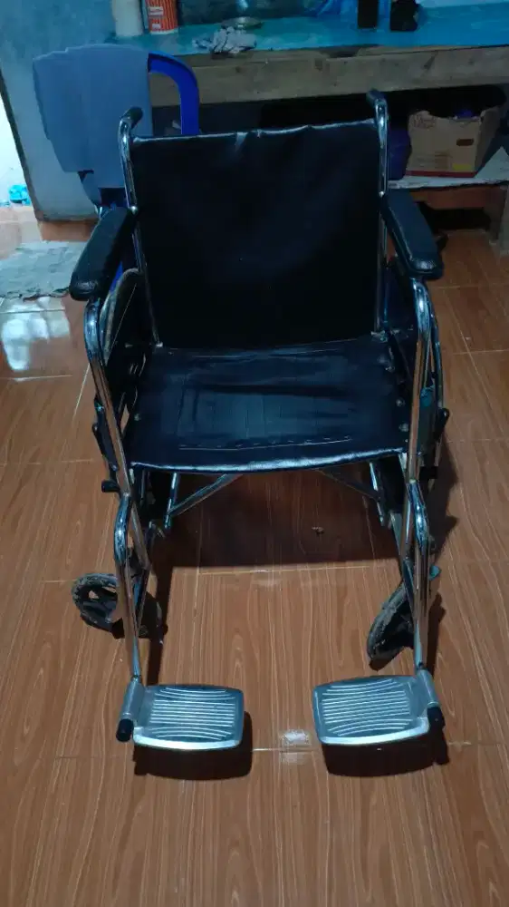 Kursi roda stainless