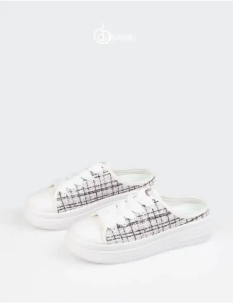 Sepatu Bermerk DONATELLO