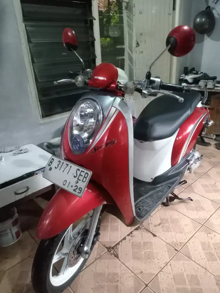 Dijual Honda Scoopy 2012 pjk panjang