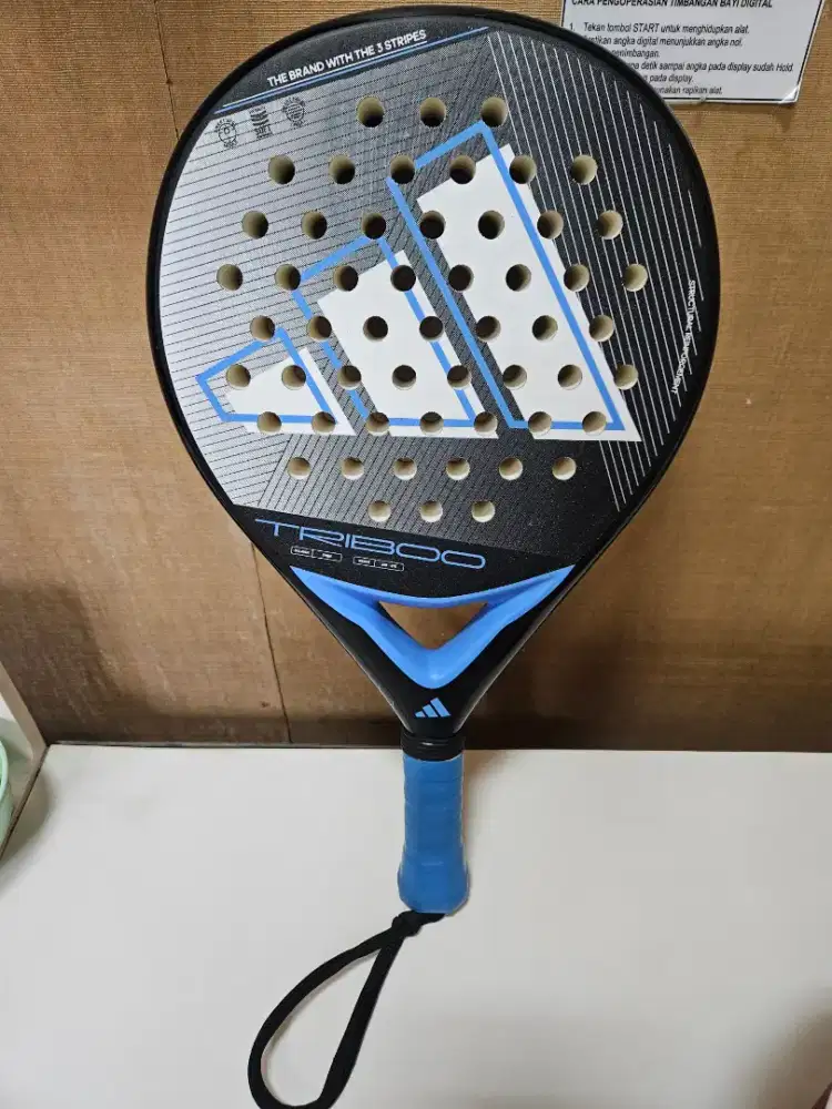 Raket padel Adidas