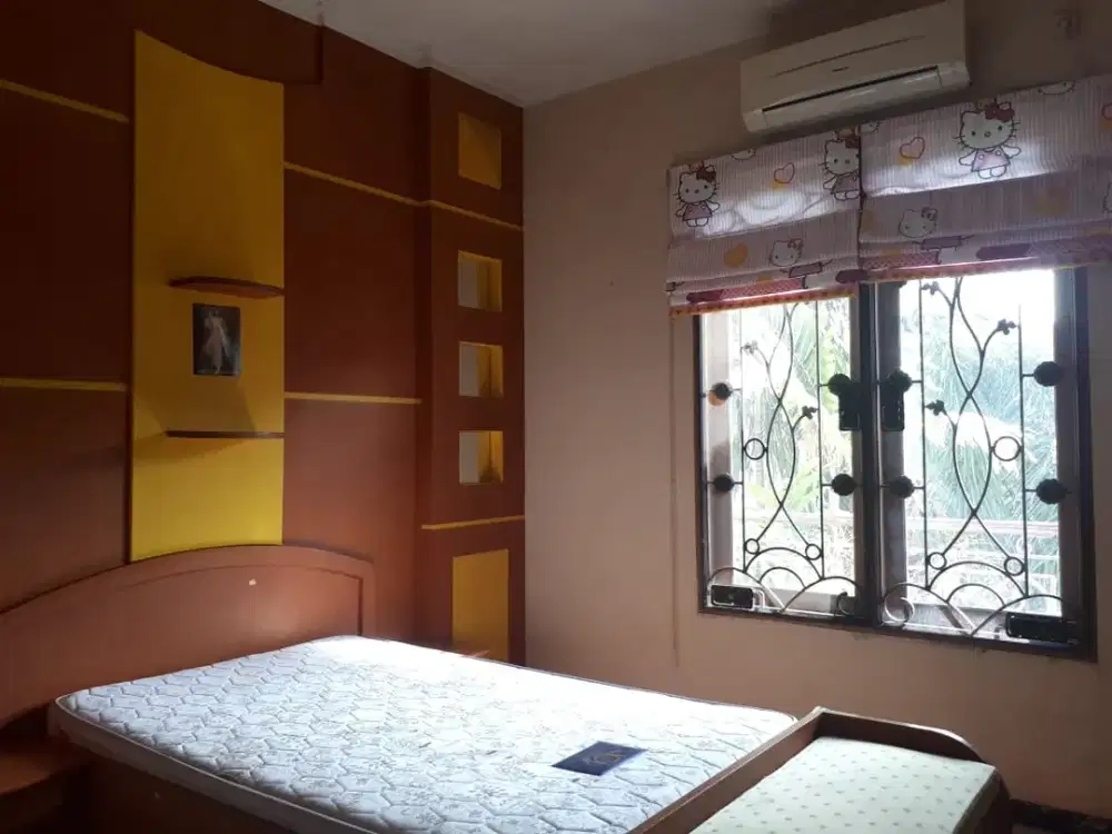 DISEWAKAN RUMAH DHARMAHUSADA MAS