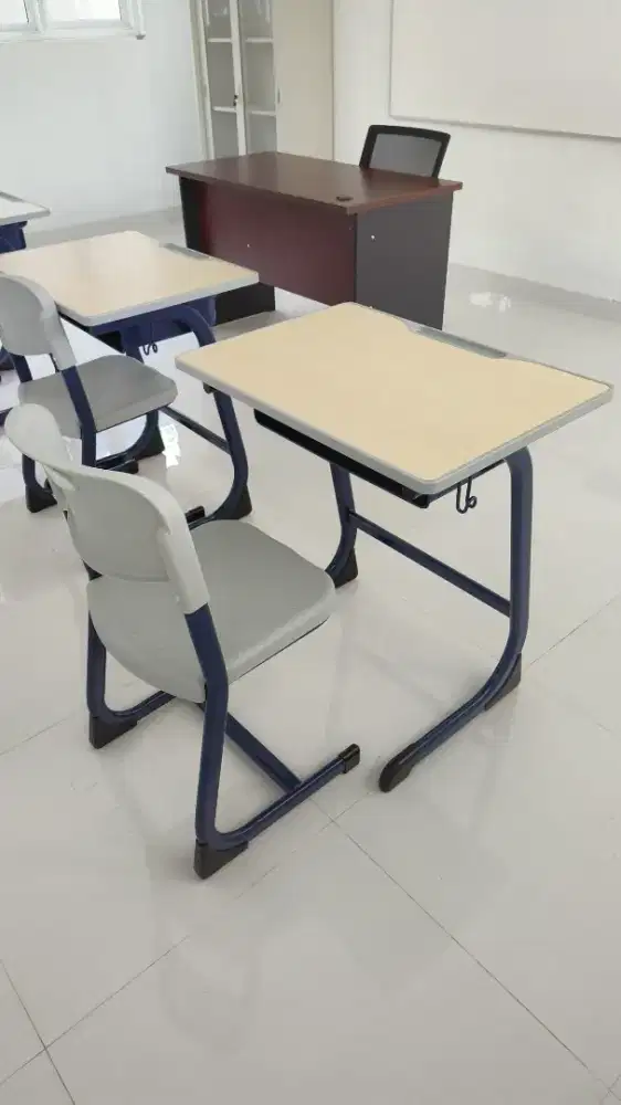 Set meja Sekolah Auric