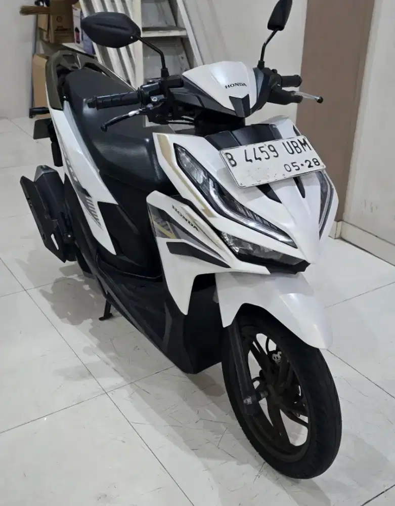 DP 1jt Honda Vario 125 CBS ISS Remote Unit gress Cash dan Kredit