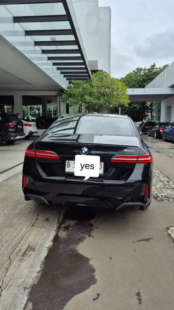 BMW 520i 2024 km 2000 an