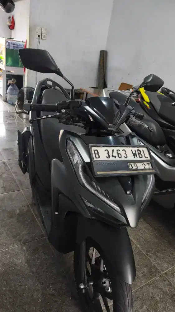 JUAL HONDA VARIO 125 2022 KM 27 RB