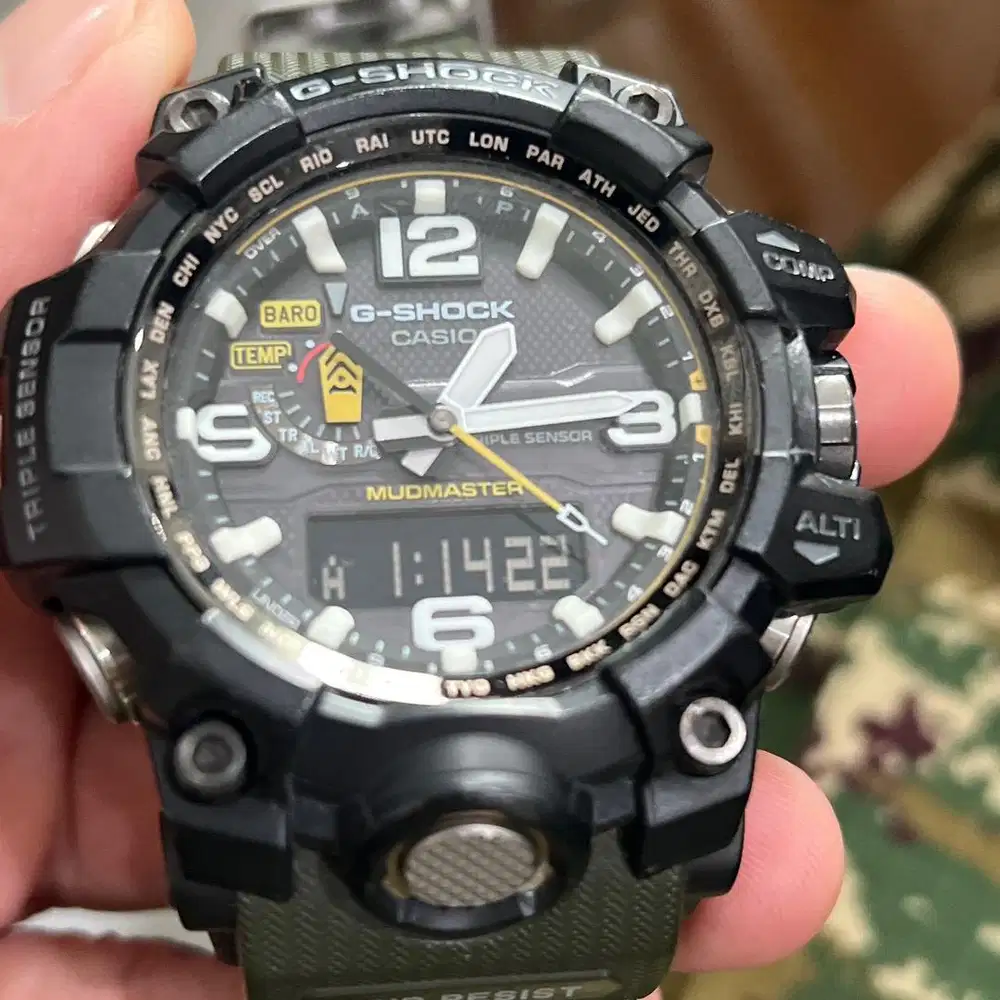 Jam tangan GSHOCK dan Huawei GT 4 Steanless