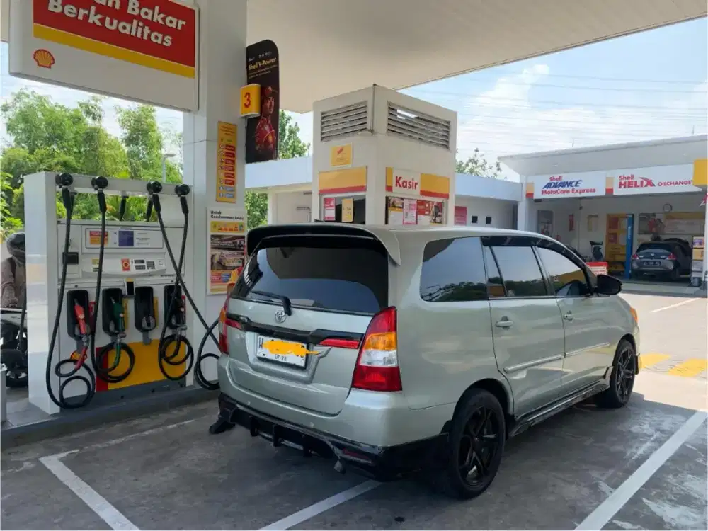 Toyota kijang innova tipe G bensin 2005 transmisi automatic