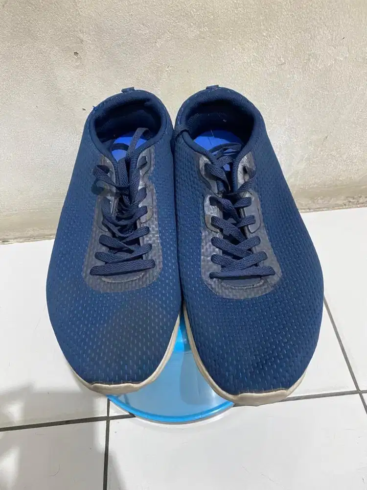 Jual sepatu rebook ori ukuran 44