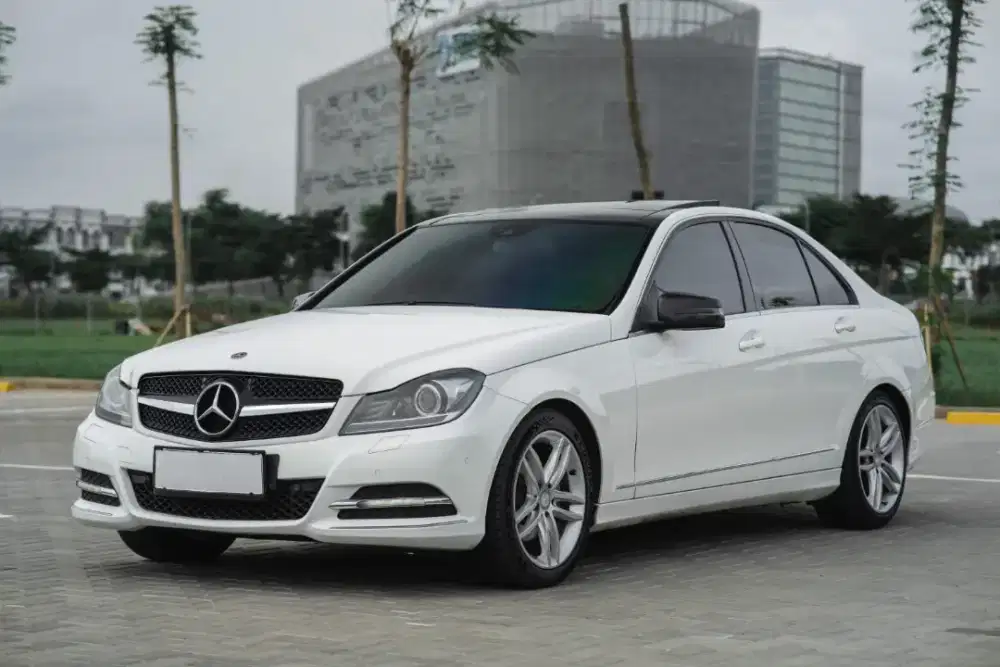 Mercy C300 AMG AT 2013 Sunroof+Pano