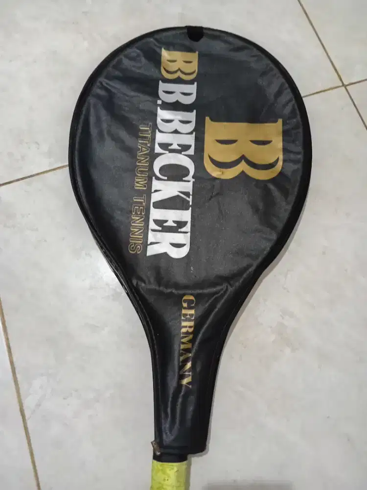 Raket Tennis Becker Titanium