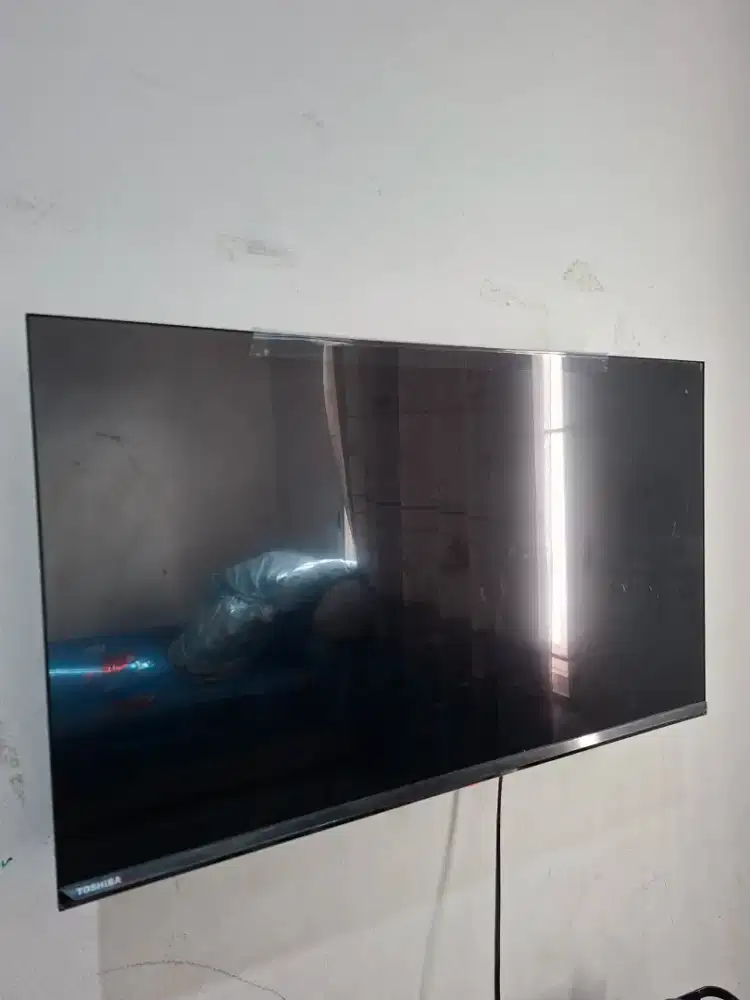 Televisi Toshiba 32 inch jual murah layar mati