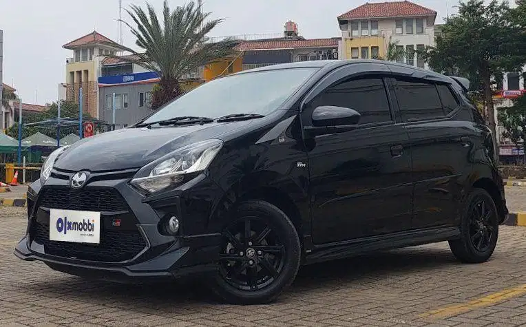 TDP 7,JT Toyota Agya 1.2 GR Sport Bensin-AT Hitam 2022