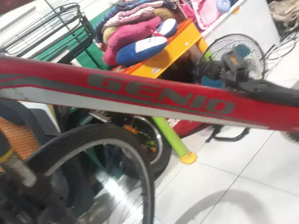 Sepeda genio bekas