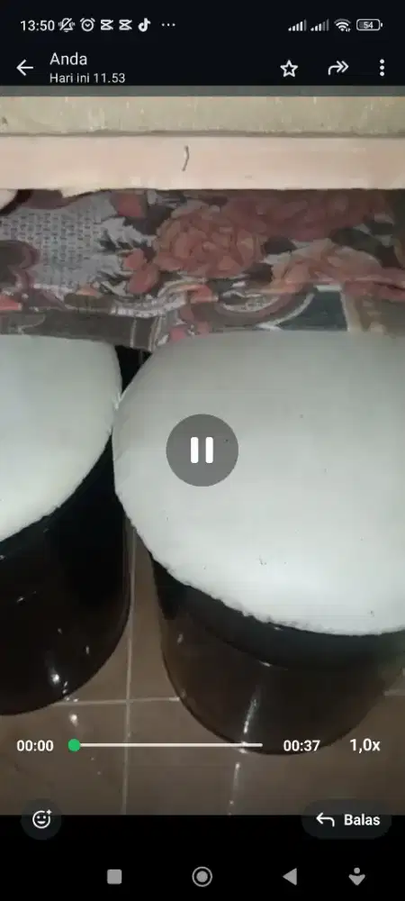 Sofa tong .. bangku tong . Meja tong