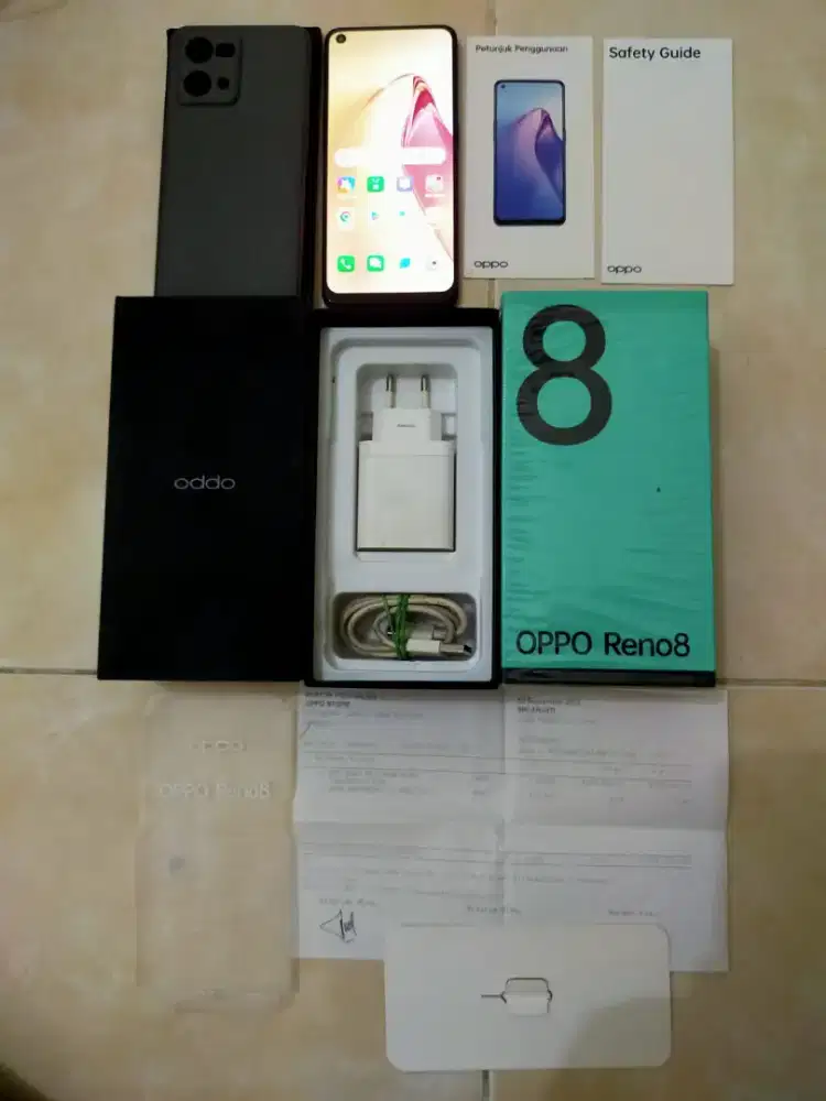 Oppo Reno 8 8/256 asli Oppo bukan barang refurbish