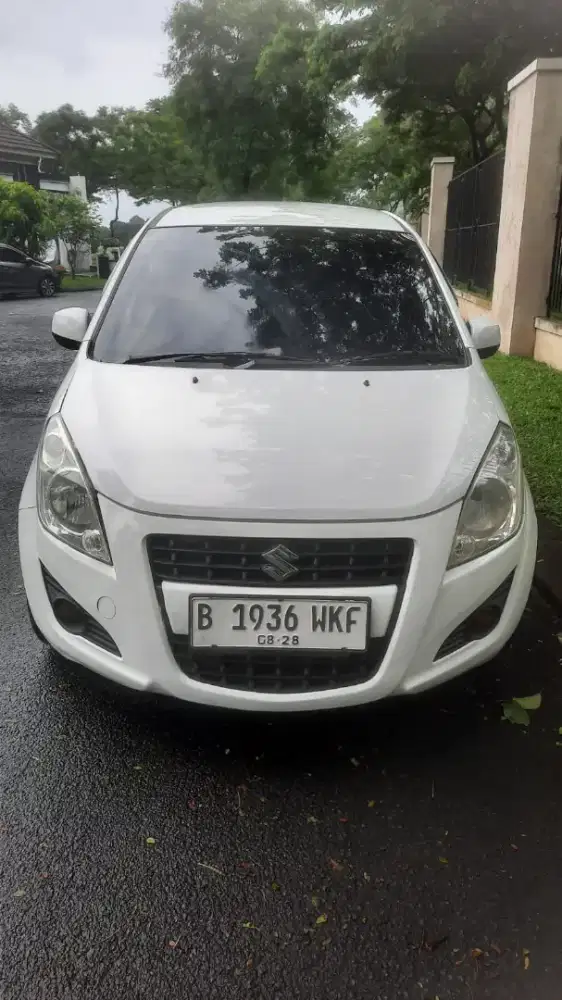 Suzuki Splash GL manual 2013.