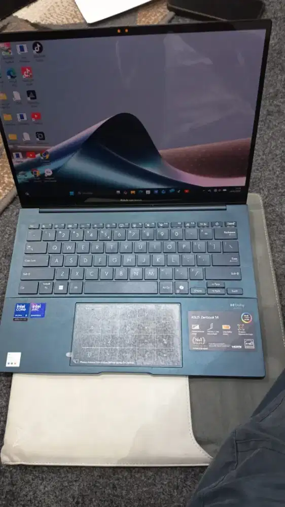 ASUS Zenbook 14 OLED UX3405CA Ultra 5 225H 1TB SSD 16GB Touch Win11