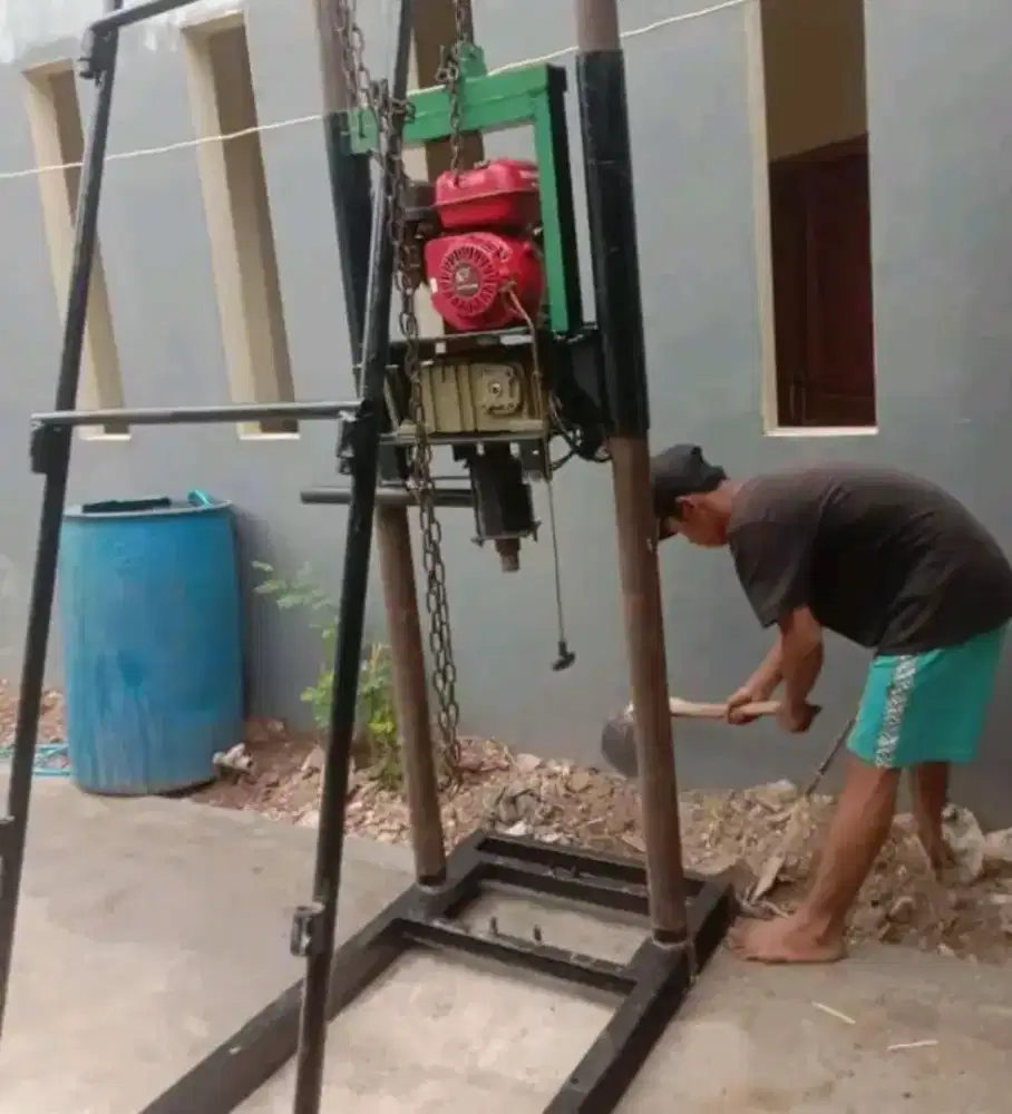 Tukang sumur bor air bersih