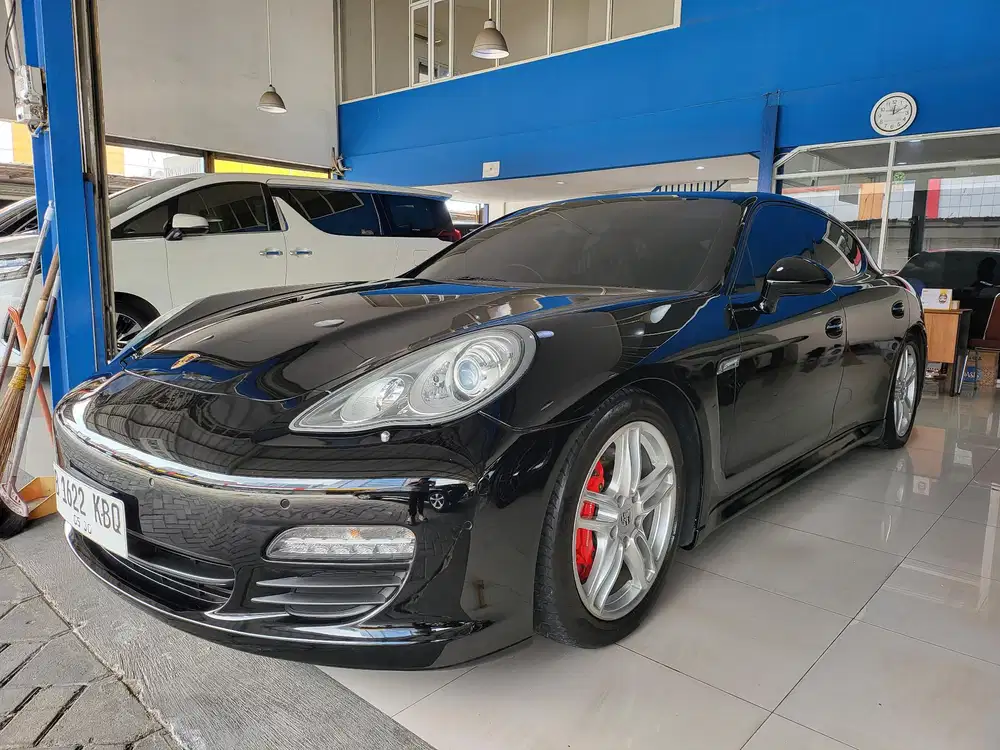Porsche panamera 3.6 PDK AT NIK 2012