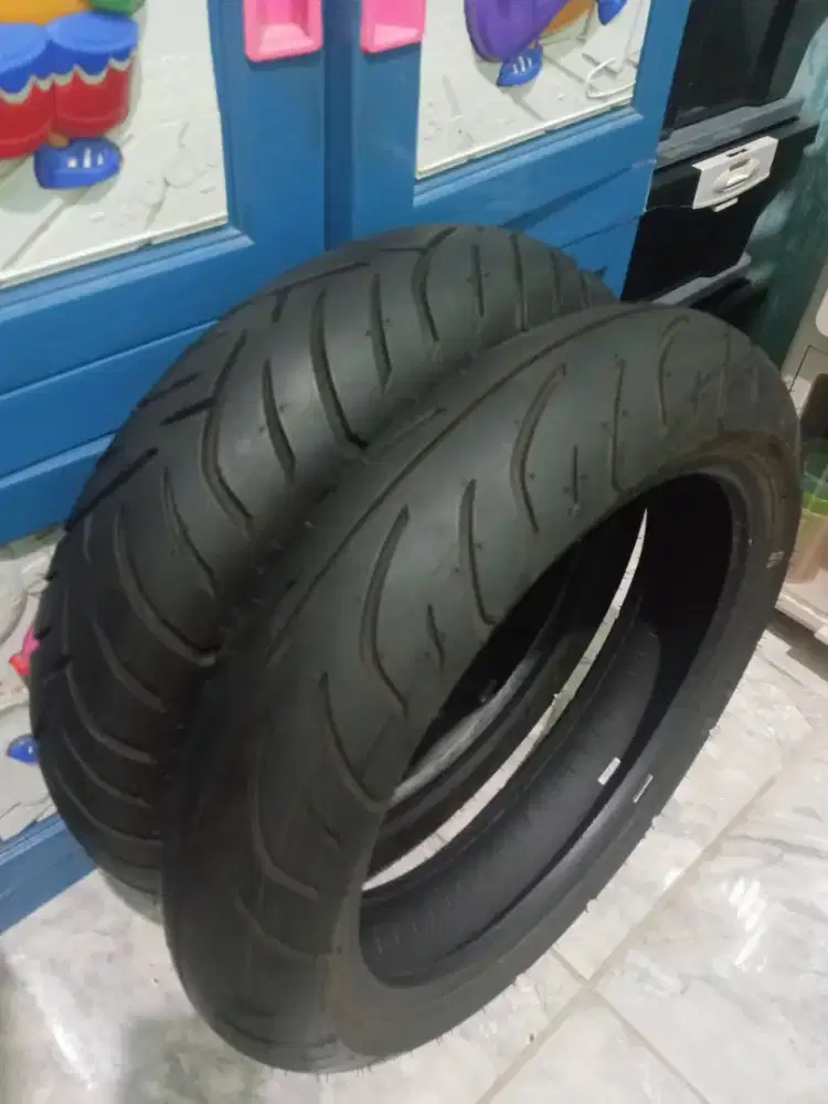 Ban d/b pcx 160 tebel bergaris