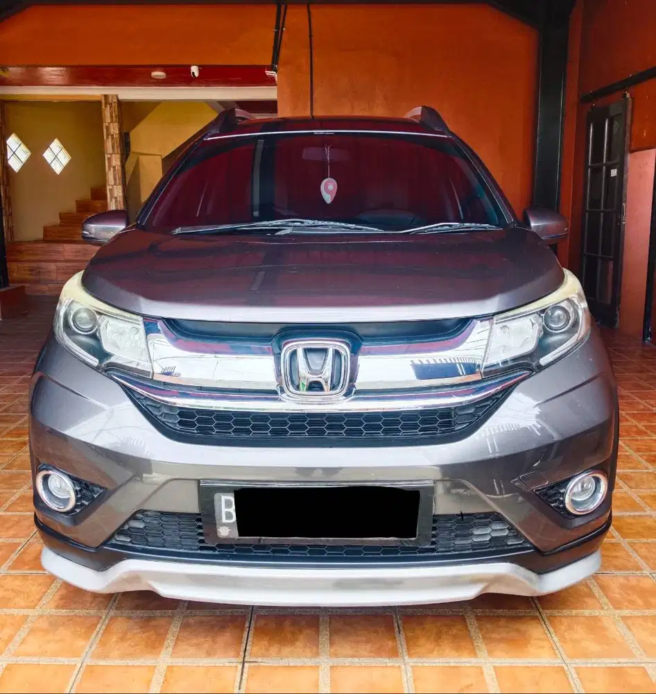 HONDA BRV PRESTIGE 1.5 CVT TH 2016, TERAWAT, SIAP PAKAI.