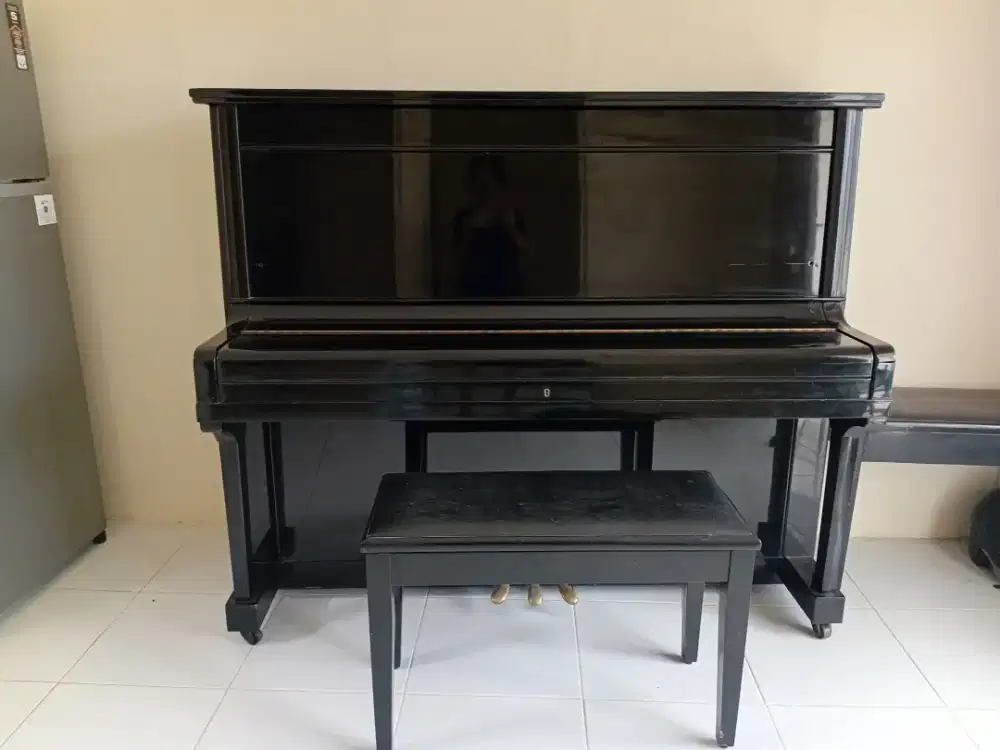 Piano Apollo  Jepang