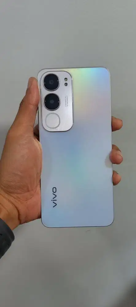 Vivo y19s ram 4+4/65