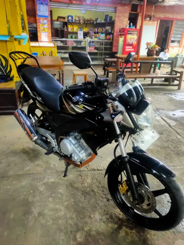 Yamaha Vixion thn 2012 B dki surat komplit