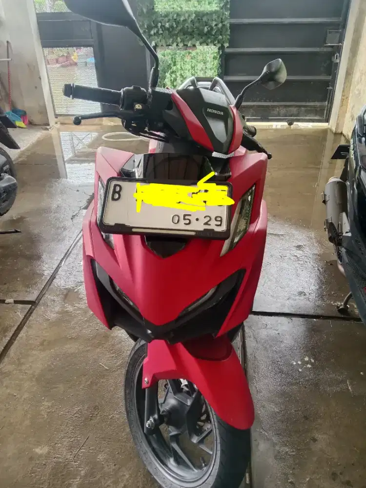 Vario 160 CBS tahun 2024 pajak panjang